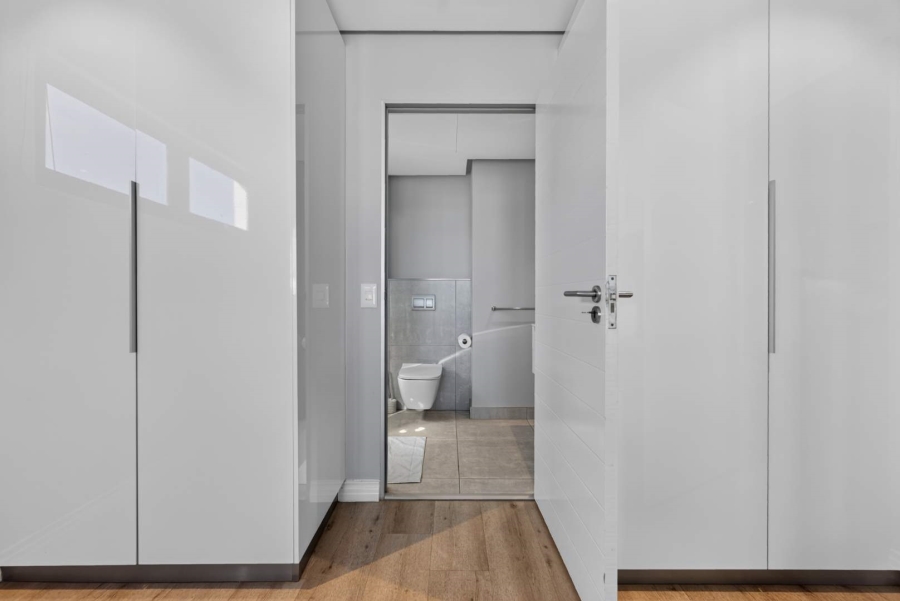 1 Bedroom Property for Sale in Cape Town City Centre Western Cape